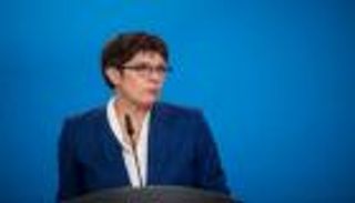 بعد أزمة بيلاروسيا.. ألمانيا تؤيد خطط زيادة ميزانية الناتو