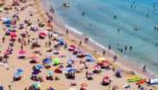 بين واقع فقير وأرقام غنية وجيل التوك توك.. لبنان حائرا