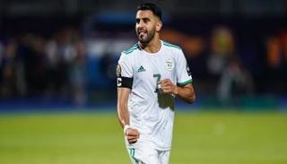 رياض محرز نجم منتخب الجزائر