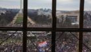 طلب "غريب" من العدل الأمريكية بشأن "شغب الكونجرس"