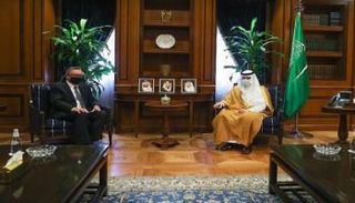 جانب من لقاء الجبير وفيلتمان