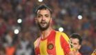 طه ياسين الخنيسي.. قناص تونس الذي سقط في فخ "البواسير"