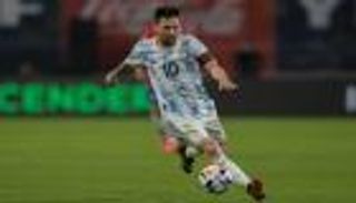فيديو.. كيف ظهر ميسي "المنحوس" في مباراة الأرجنتين وتشيلي؟