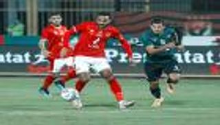 حادث سير يفسد إجازة كهربا.. والأهلي يوضح حالة اللاعب