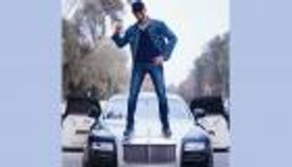 محمد رمضان يواجه "الوحش".. بلاغ يتهمه بـ"الإضرار بالاقتصاد المصري"