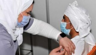 تطعيمات كورونا في الإمارات