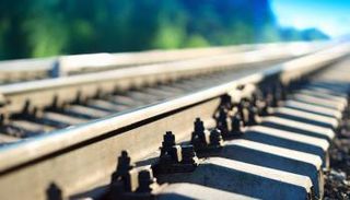 الضحايا كانوا يصلحون السكك الحديدية في الاتجاه الآخر