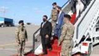 طائرة الرئاسي الليبي تحط بـ"أبوظبي".. المنفي في الإمارات للمرة الأولى