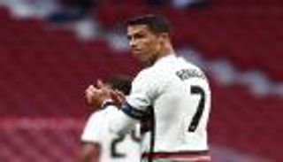 أخبار يورو 2020.. كيف ينظر كريستيانو رونالدو لمعركة فرنسا الثأرية؟