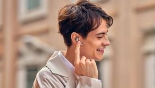 سماعة الرأس Freebuds 4 اللاسلكية الجديدة من هواوي