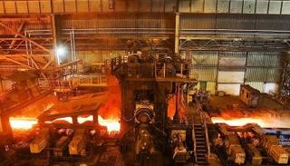 جانب من خطوط إنتاج المصنع قبيل الانفجار