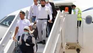 أول رحلة تصل لأحدث مطار مصري 