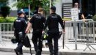 أنباء عن مقتل 3 أمريكيين في إطلاق نار قرب قاعدة شرقي فلوريدا