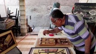 جمال صالح يمارس هوايته