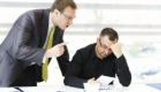 لا ترد على اتصالات مديرك.. أنت في حماية هذا القانون