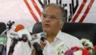 مفاجأة.. لماذا ظهر رئيس الزمالك الأسبق بعد غياب 8 سنوات؟