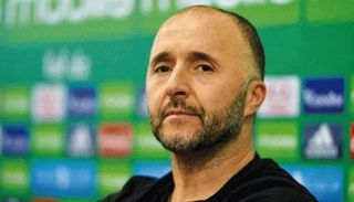 جمال بلماضي مدرب منتخب الجزائر 