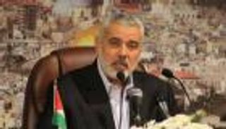 هنية يصل إلى القاهرة قبيل انطلاق الحوار الفلسطيني