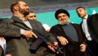 نصر الله "يكوي" سيادة لبنان بـ"محروقات" إيران