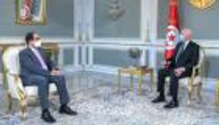 بعد إقالته.. الرئيس التونسي يستقبل رئيس هيئة مكافحة الفساد