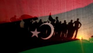 شركات مصرية تحزم أمتعتها إلى ليبيا مع بدء جهود إعادة الإعمار