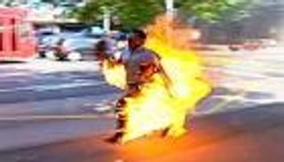 إيران.. نيران التجويع تشتعل في أجساد 3 عمال