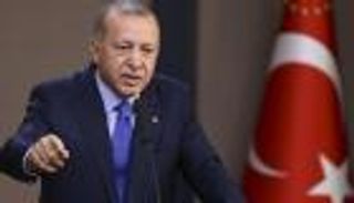 أردوغان حاول الهروب من المافيا فسقط في "كذبة المطار"