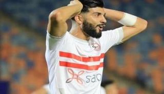 فرجاني ساسي لاعب خط وسط الزمالك