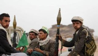عناصر من مليشيا الحوثي الانقلابية- أرشيفية