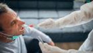 إصابات كورونا في إيران تكسر حاجز الـ3 ملايين