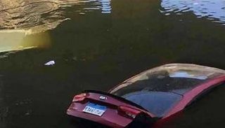 مصرع عروسين بعد انقلاب سيارة الزفاف بترعة في مصر- أرشيفية