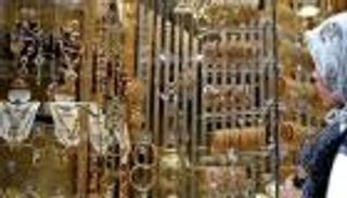 أسعار الذهب في مصر اليوم الجمعة.. عيار 21 يتراجع إلى 827.98 جنيه