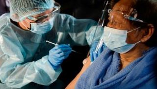 التطعيم ضد كورونا في الفلبين