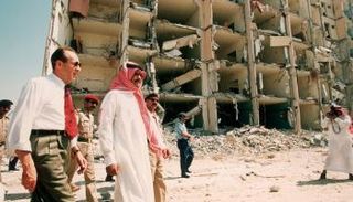 جانب من موقع تفجير أبراج الخبر - وول ستريت جورنال
