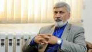 لعبة عض الأصابع.. متشددو إيران حائرون بين رئيسي وجليلي