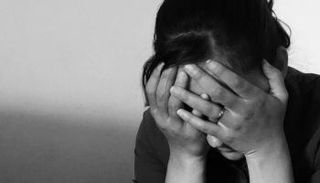 الأم البائسة اعتقدت بوفاة الطفل فألقته في القمامة- صورة تعبيرية
