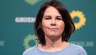 رغم "أخطائها".. "الخضر" يؤيد رسميا مرشحته لخلافة ميركل