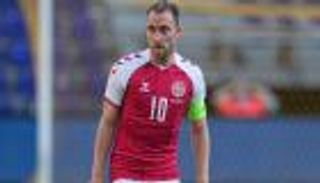 صدمة وجائزة.. من هو إريكسن بطل الموقعة الأكثر رعبا في يورو 2020؟