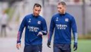 صفقات الدوري السعودي.. الأهلي والهلال يلجآن للجزائريين.. والاتحاد ينتظر