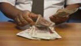 أسعار اليورو والدولار في الجزائر اليوم الإثنين 14 يونيو 2021