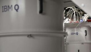 جهاز كمبيوتر كمي من تصميم  IBM - أرشيفية