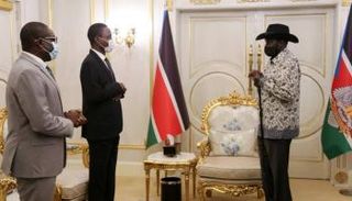 جانب من لقاء سلفاكير ميارديت ووفد الخرطوم المفاوض