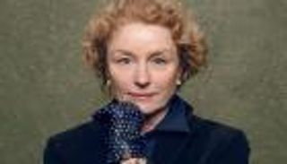 حادث دهس ينهي حياة الممثلة الأمريكية ليسا باينس.. بطلة "جون جيرل"