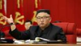 زعيم كوريا الشمالية يشتكي من أزمة غذائية ويدعو لمعالجتها