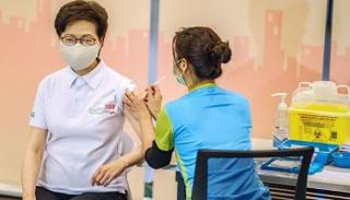 تطعيمات فيروس كورونا