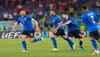 احتفال إيطاليا أمام سويسرا