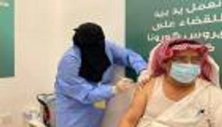 "الصحة السعودية": نسبة تطعيم كبار السن ضد كورونا بلغت 98%