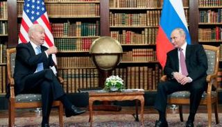 بوتين وبايدن قبل القمة 