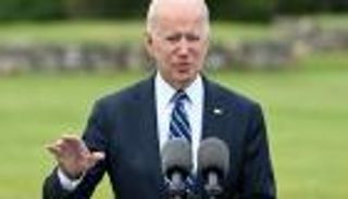 "كورونا" يمنح إيران هدنة مؤقتة من العقوبات الأمريكية