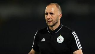 جمال بلماضي مدرب منتخب الجزائر